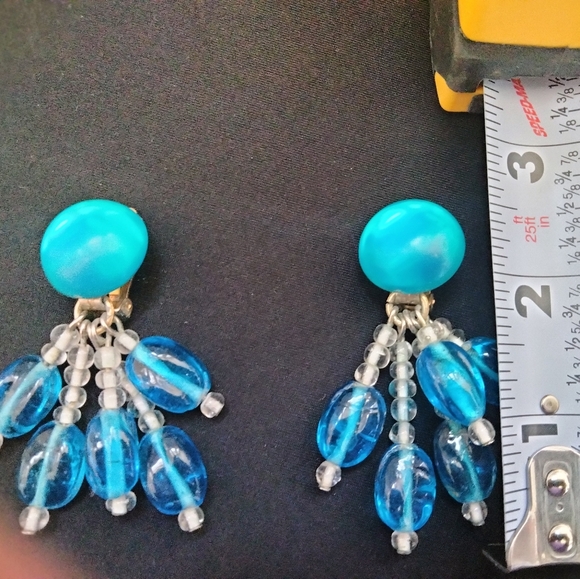Vintage Turquoise/Blue Clip-On Earrings - Picture 3 of 3
